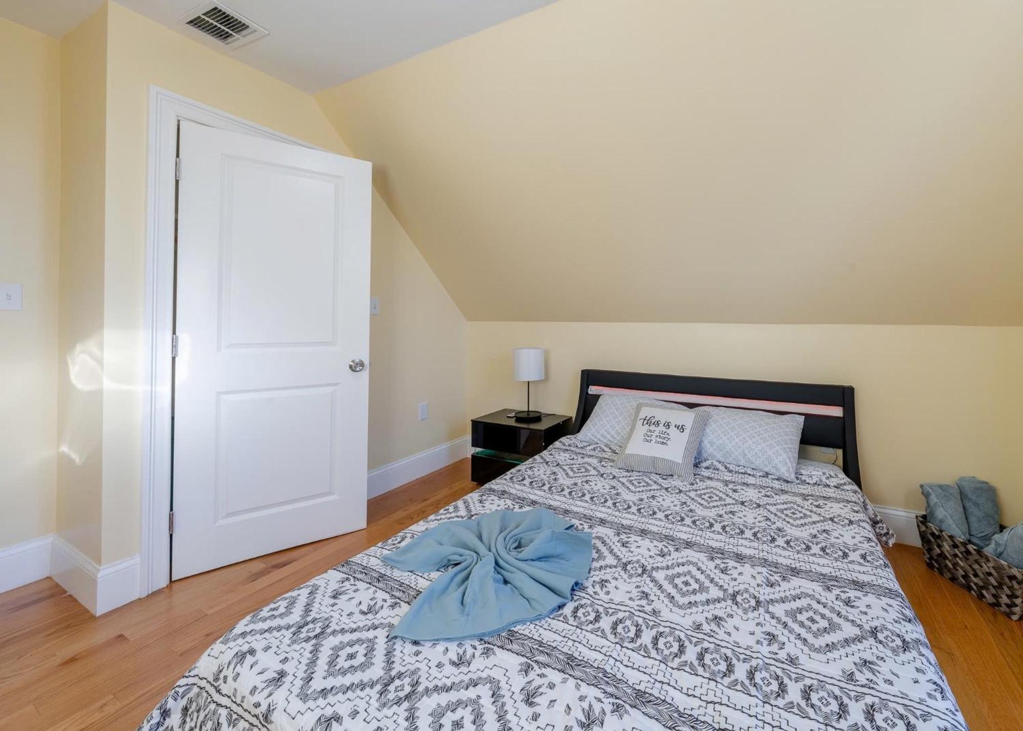 Апартаменти 233-3 4Br Boston - Peaceful Escape Near Downtown Екстер'єр фото